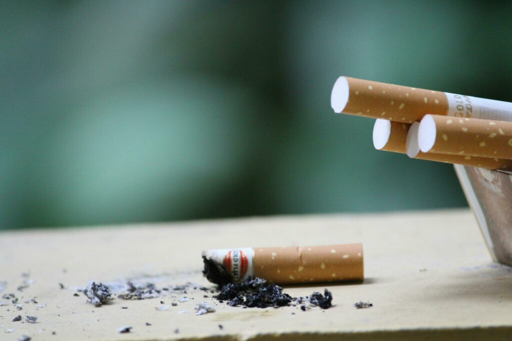 Campaign against cigarette stubs based on behavioral design | 4